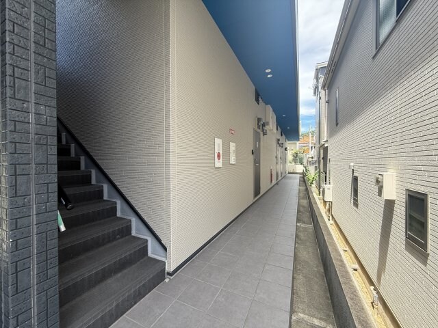 サンクス東須磨の物件外観写真