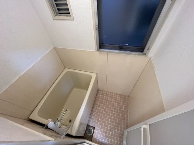 丸山ビルの物件内観写真