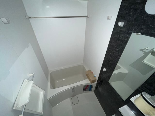 セレニテ神戸ミラクの物件内観写真