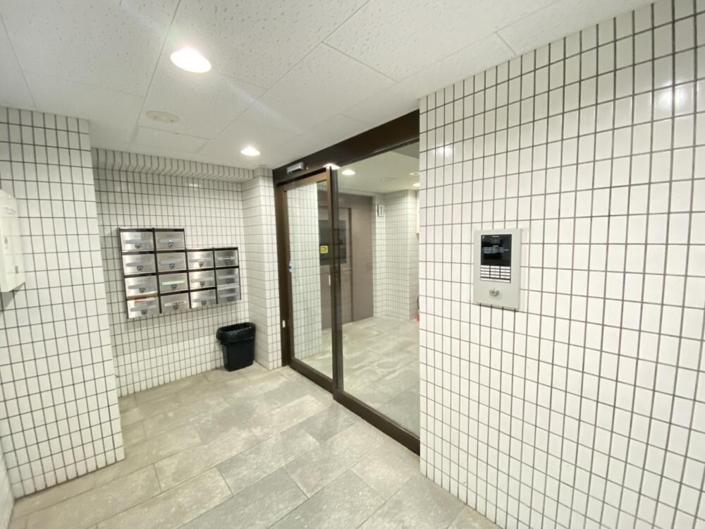 陽光プラザの物件外観写真