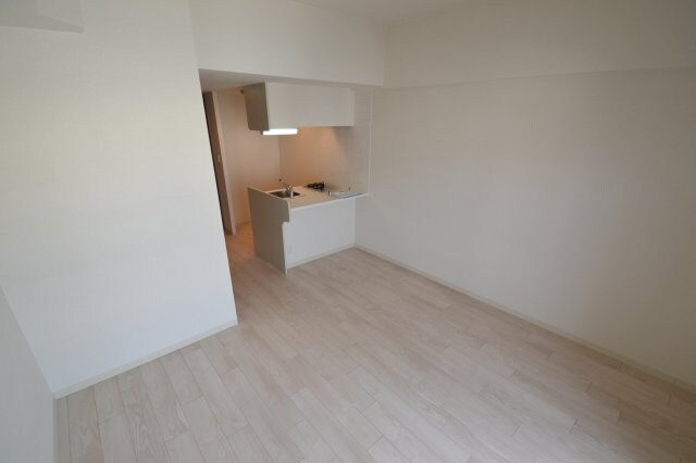 プレサンスKOBEティアラの物件内観写真