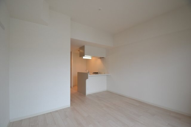 プレサンスKOBEティアラの物件内観写真