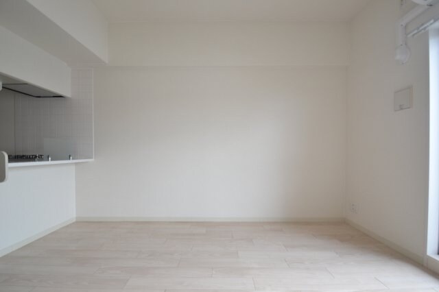 プレサンスKOBEティアラの物件内観写真