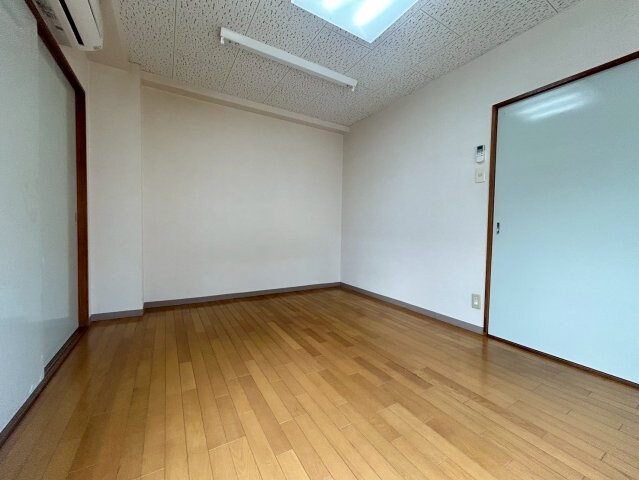 グリーン本山の物件内観写真