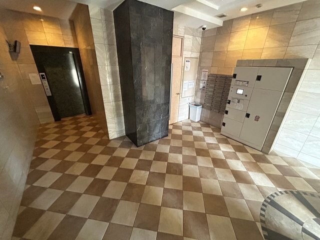 アドバンス神戸湊町の物件外観写真