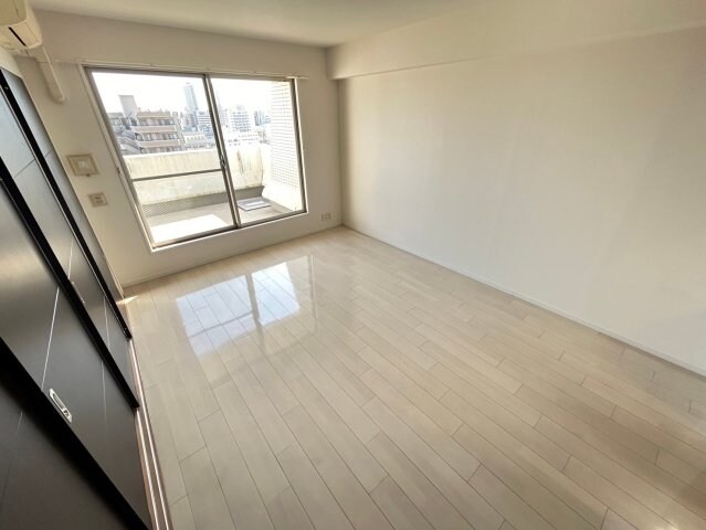 アドバンス神戸湊町の物件内観写真