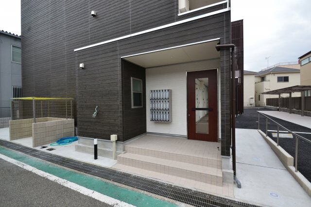 リブリ・芦原通の物件外観写真