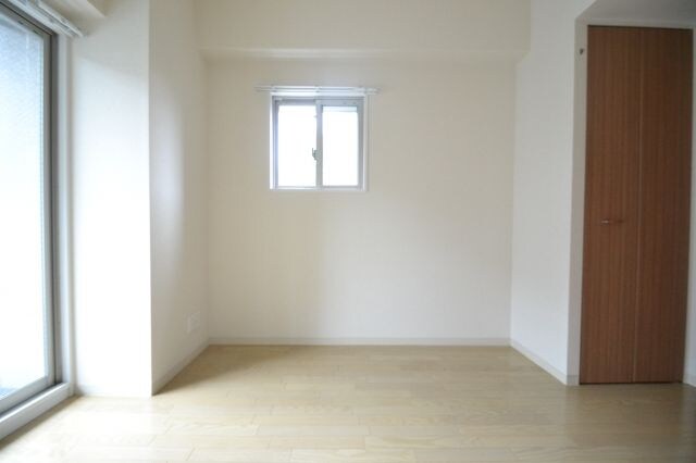 エスリード神戸WESTの物件内観写真