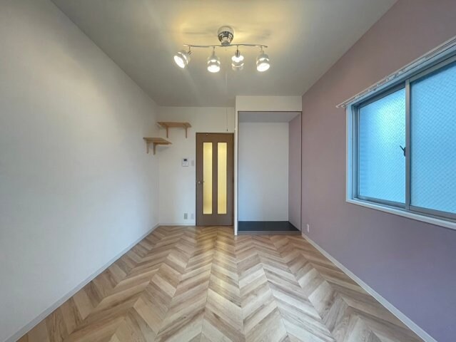 シャトラン弓木二番館の物件内観写真