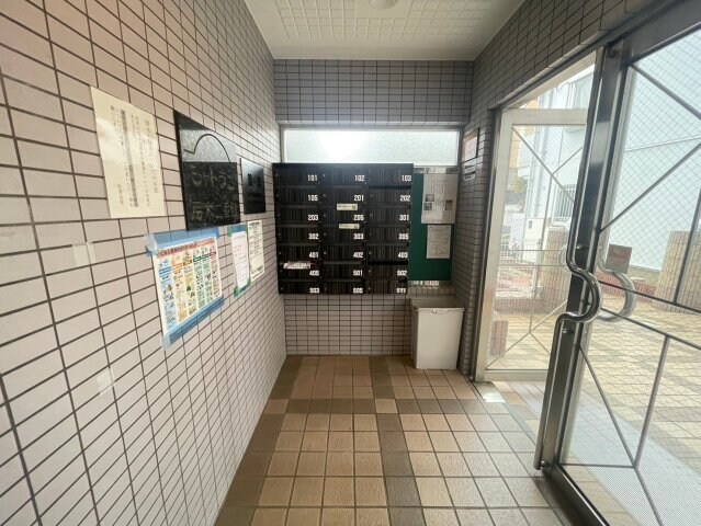 シャトラン弓木二番館の物件外観写真