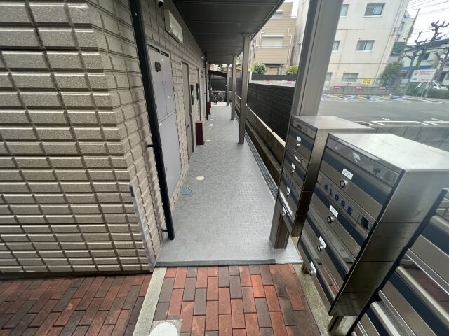 セトル月見山の物件外観写真