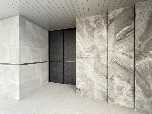 レジュールアッシュ神戸ヴィヴァンの物件外観写真