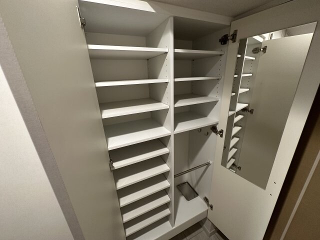 レジュールアッシュ神戸ヴィヴァンの物件内観写真