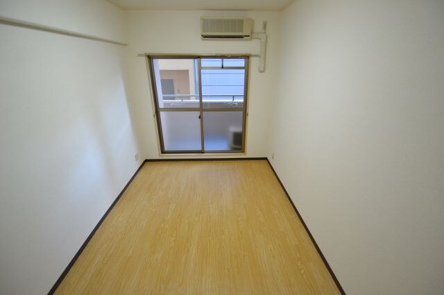 エスリード三宮の物件内観写真