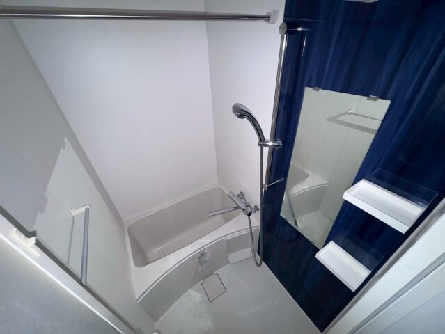 エヌエムサンカンテキャトフE棟の物件内観写真