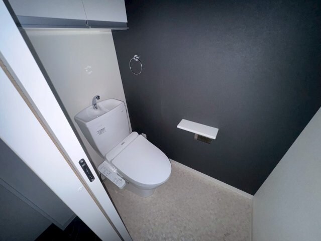 エヌエムサンカンテキャトフE棟の物件内観写真