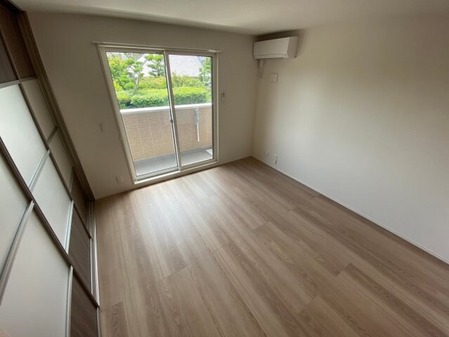 エレナ本山の物件内観写真