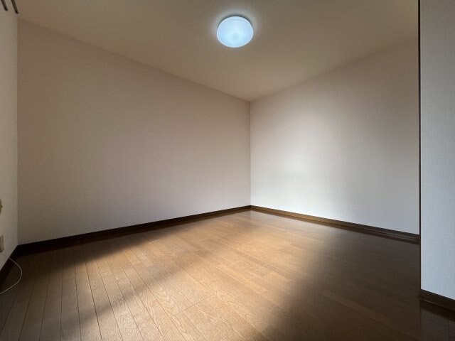 ルミエール下條の物件内観写真