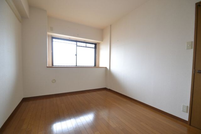 コンセール中道の物件内観写真