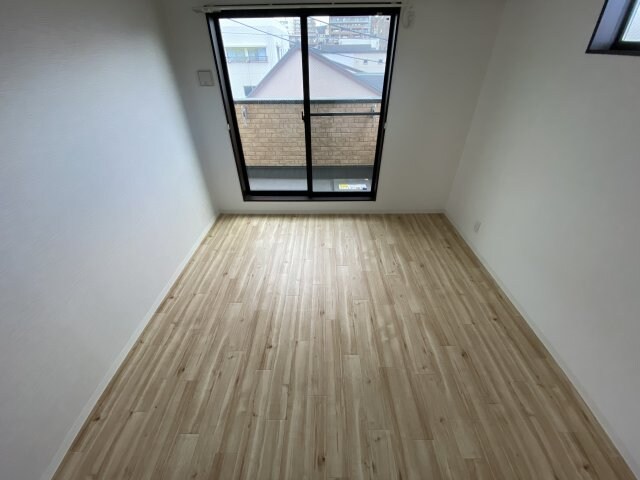 ワコーレヴィータ大開ステーシアの物件内観写真