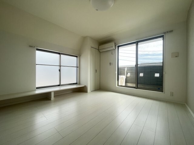 アクロス神戸灘アパートメントの物件内観写真