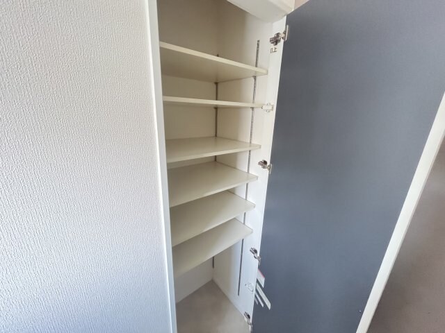 アクロス神戸灘アパートメントの物件内観写真