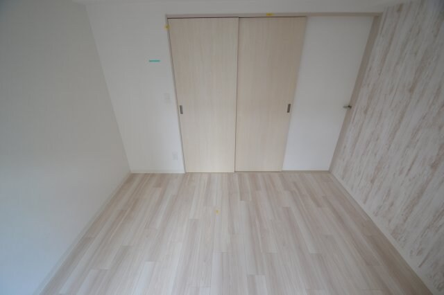 ワールドアイ神戸湊町の物件内観写真