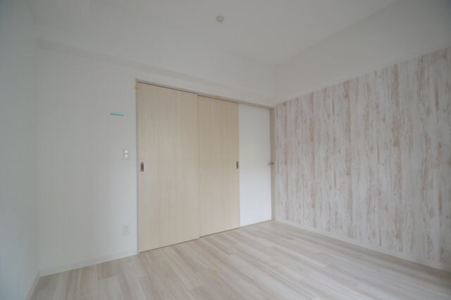 ワールドアイ神戸湊町の物件内観写真