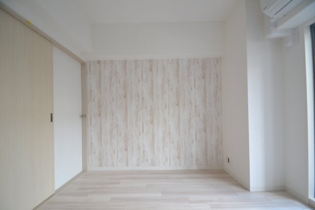 ワールドアイ神戸湊町の物件内観写真