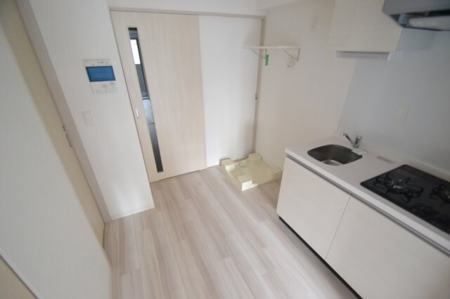 ワールドアイ神戸湊町の物件内観写真