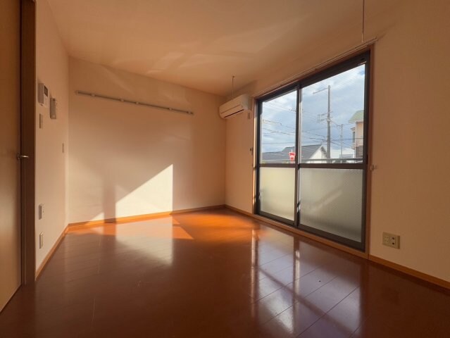 セジュール西岡本の物件内観写真