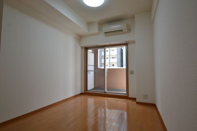 エステムコート三宮山手2ソアーレの物件内観写真