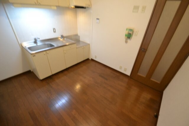 サンクラッソ湊川公園駅前の物件内観写真