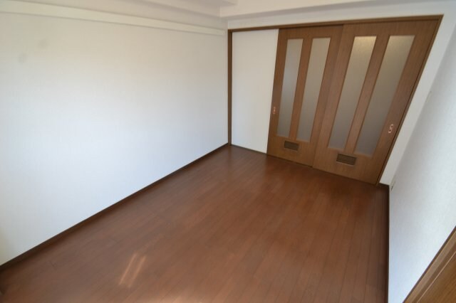 サンクラッソ湊川公園駅前の物件内観写真