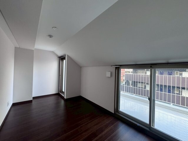 ウィステリア神戸湊川の物件内観写真