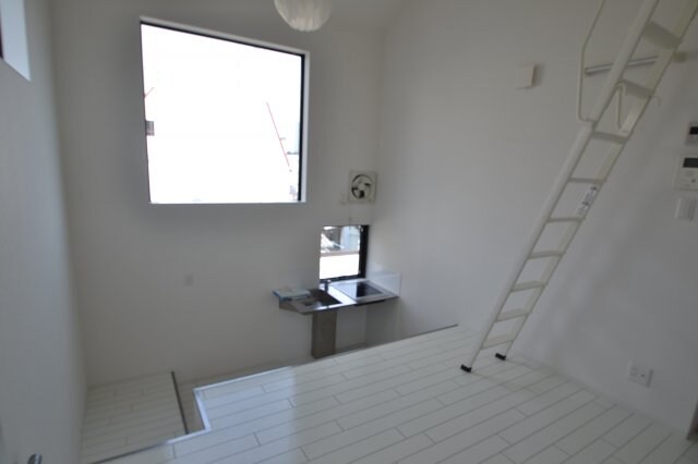 パロス山本通りの物件内観写真