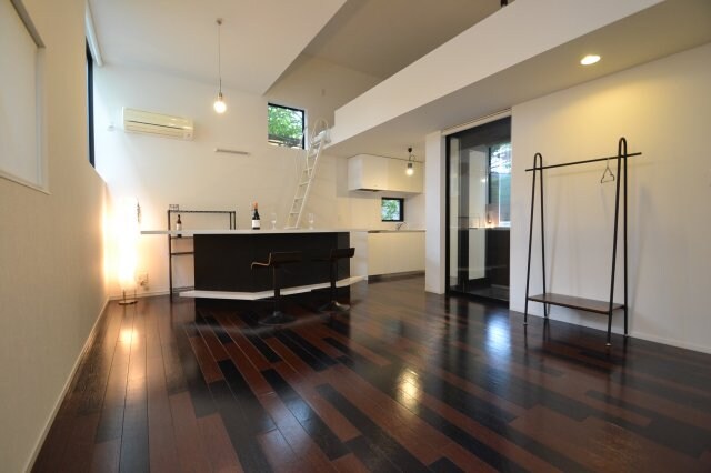 パロス山本通りの物件内観写真