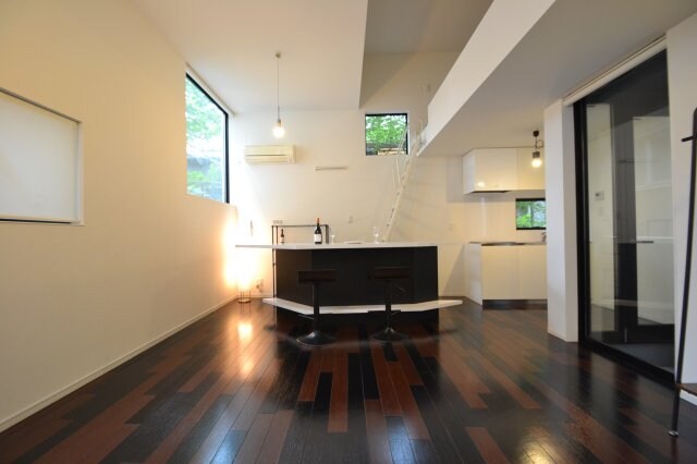 パロス山本通りの物件内観写真