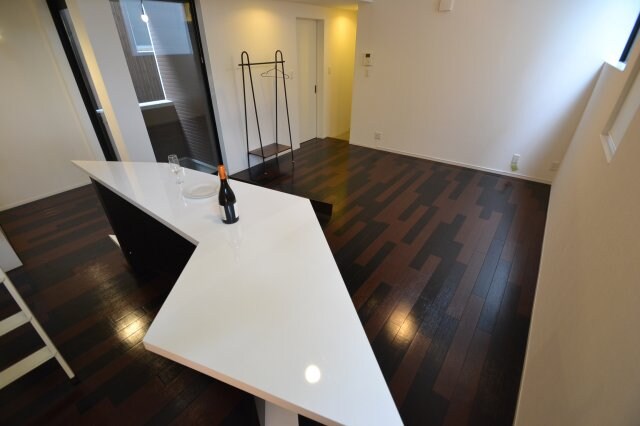 パロス山本通りの物件内観写真