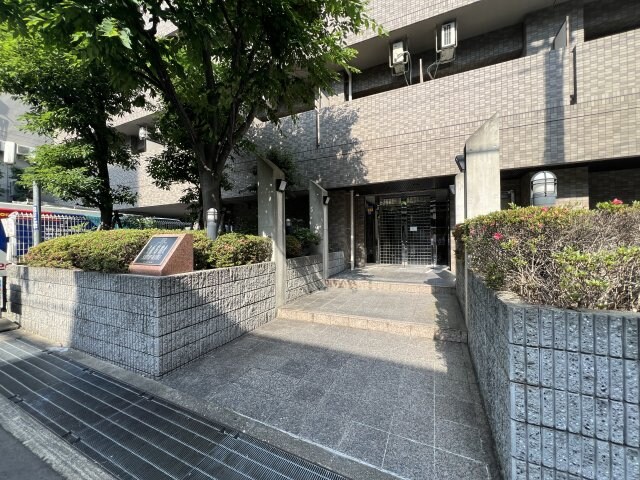 リーガル新神戸の物件外観写真