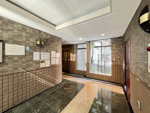 リーガル新神戸の物件外観写真