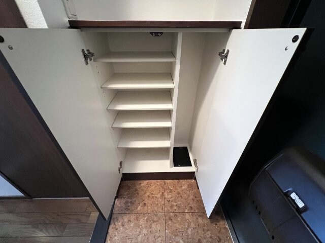 リーガル新神戸の物件内観写真