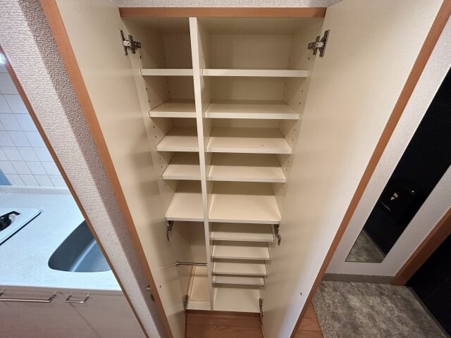 プレサンス神戸裁判所前の物件内観写真