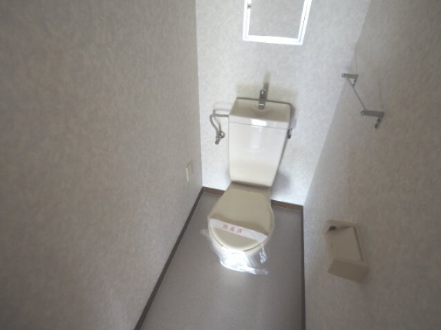 ハイネス岡本の物件内観写真