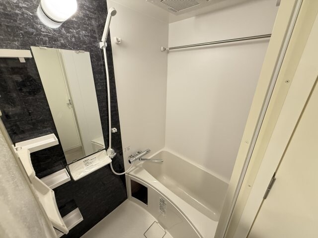 セレニテ兵庫エクラの物件内観写真