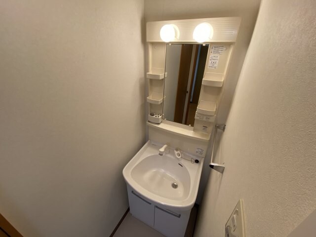 サントル花隈の物件内観写真