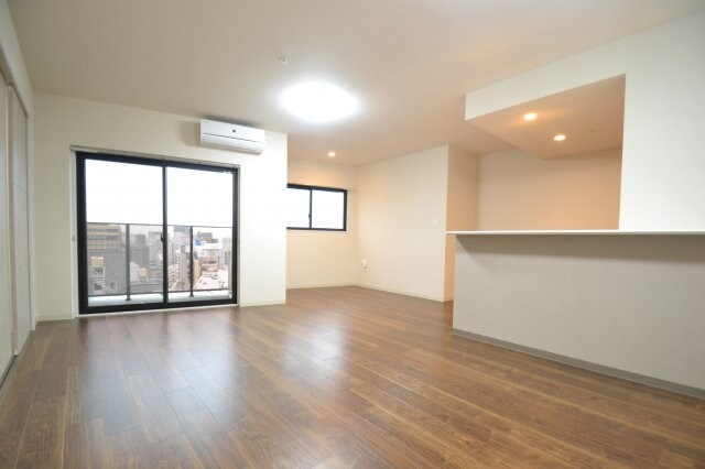 ファルマシアントアロードの物件内観写真