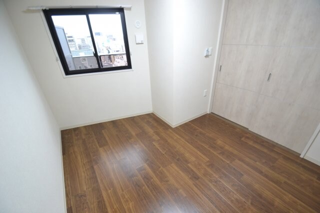 ファルマシアントアロードの物件内観写真