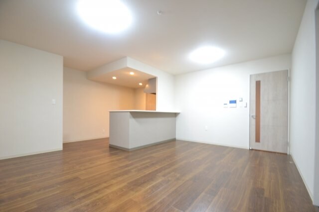 ファルマシアントアロードの物件内観写真