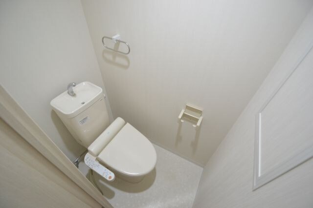 シュロス　フォン　コウナンの物件内観写真